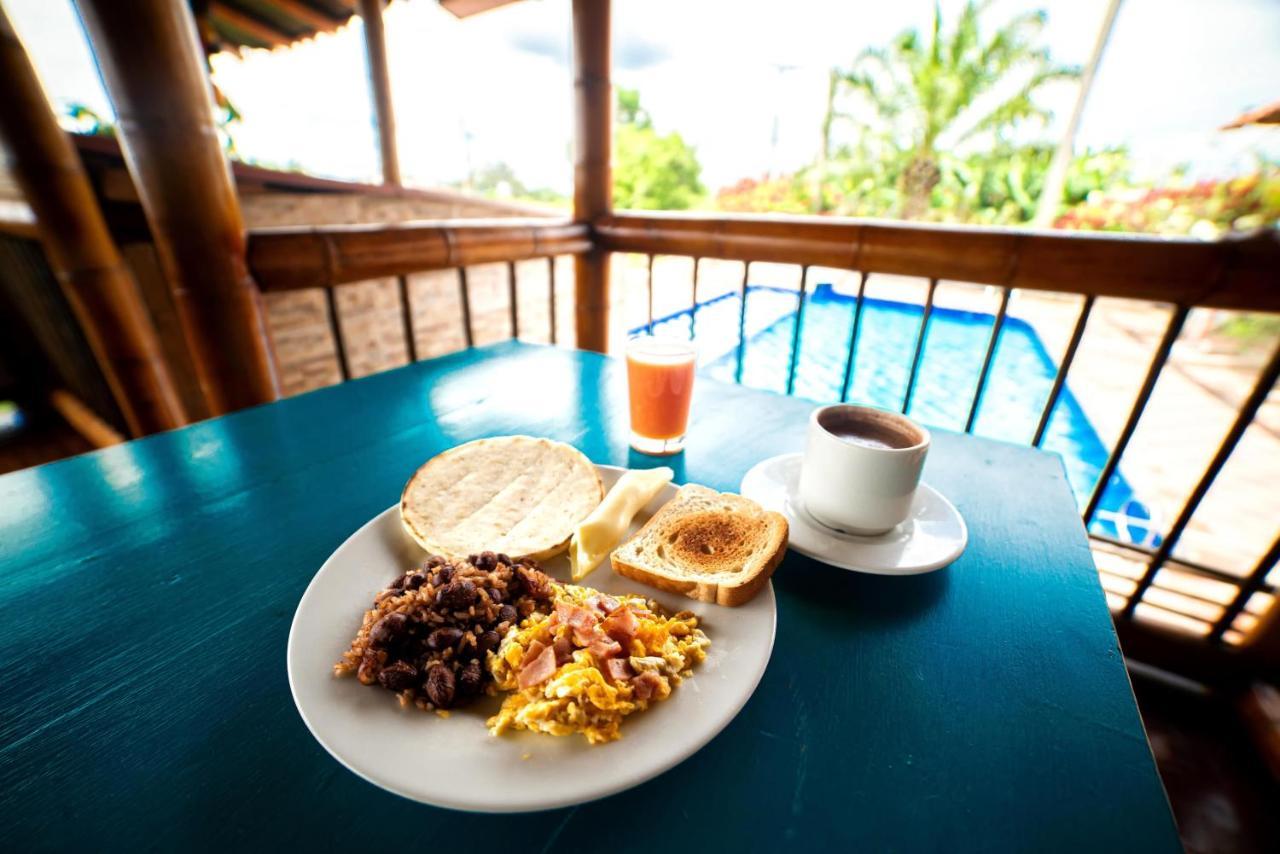 Eco Hotel Las Palmas Puerto Espejo エクステリア 写真