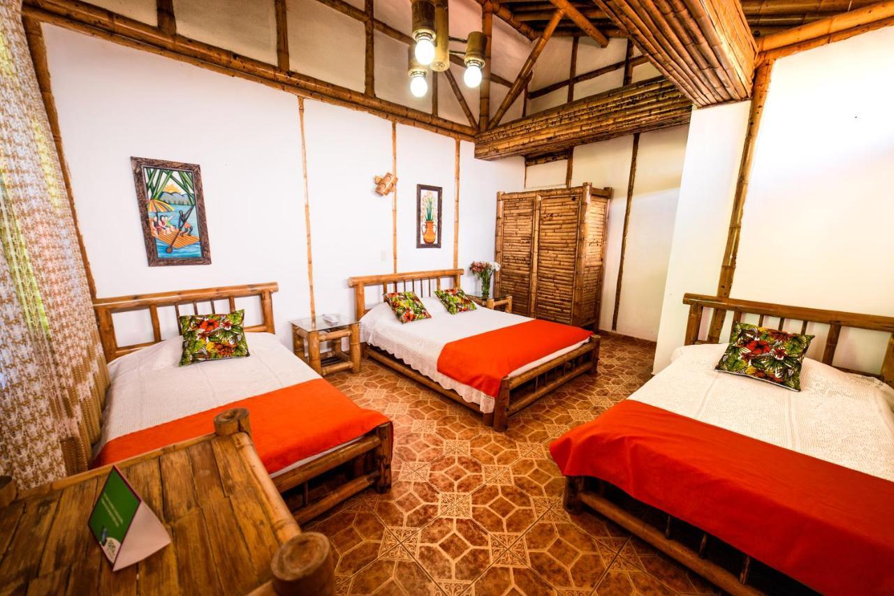 Eco Hotel Las Palmas Puerto Espejo エクステリア 写真